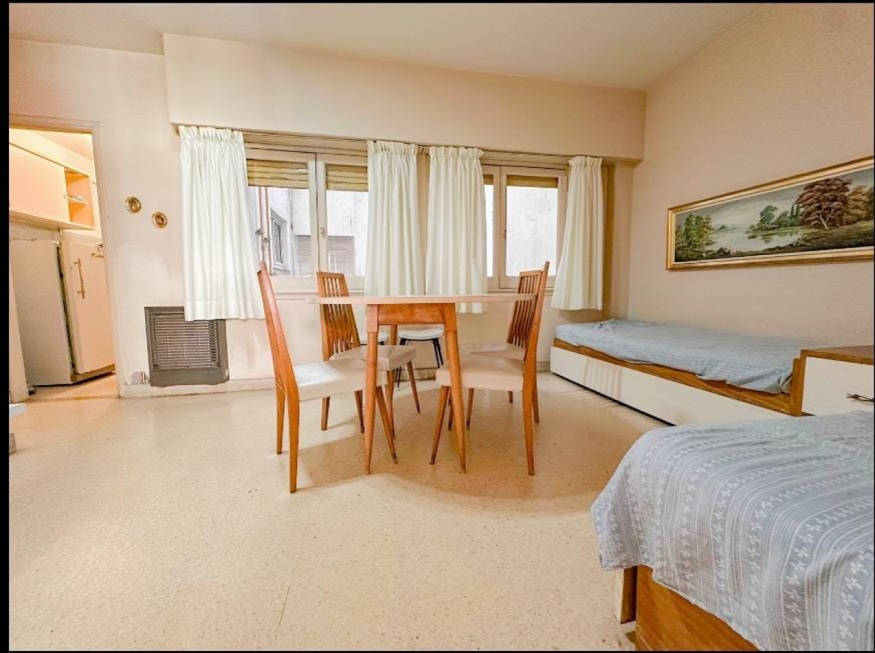 DEPARTAMENTO A LA CALLE C/BALCON