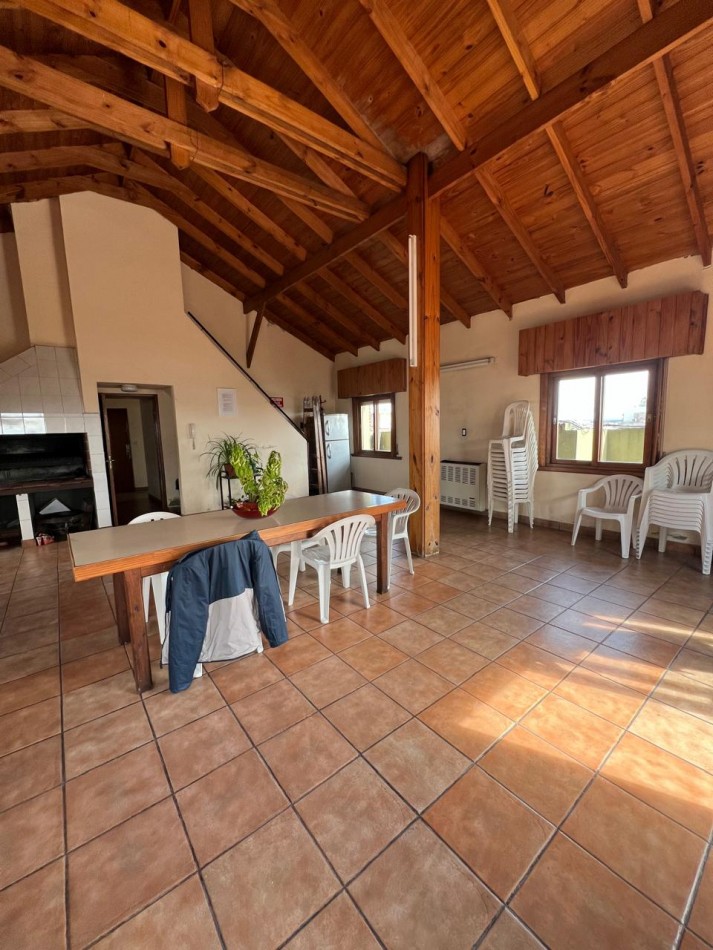 DPTO 3 AMBIENTES APTO CREDITO CON COCHERA