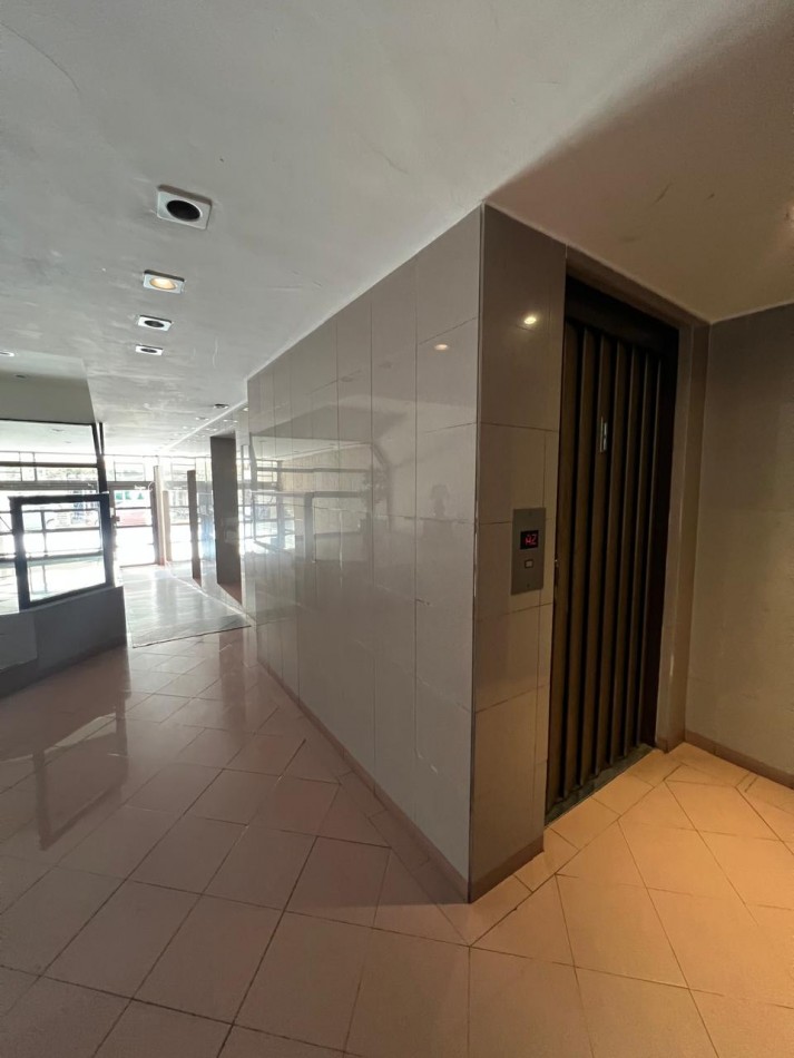 DPTO 3 AMBIENTES APTO CREDITO CON COCHERA