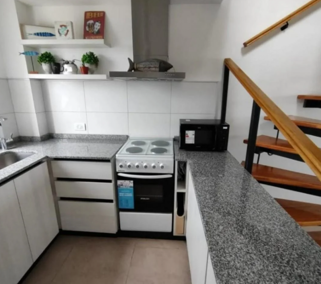 DEPARTAMENTO 2 AMBIENTES APTO CREDITO CON COCHERA Y PARRILLA