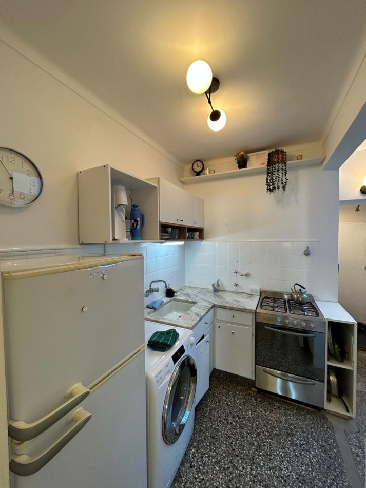 Departamento 3 Ambientes con Escritorio - Piso Alto con Balcon