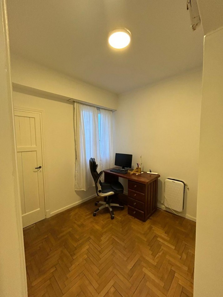 Departamento 3 Ambientes con Escritorio - Piso Alto con Balcon