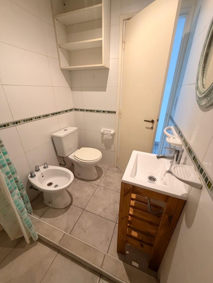 ALQUILER MONOAMBIENTE | MUY LUMINOSO | MALVINAS 539