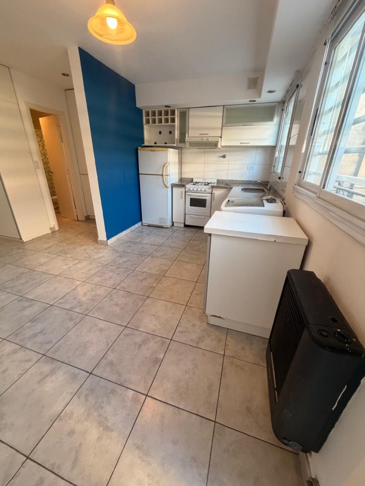 ALQUILER MONOAMBIENTE | MUY LUMINOSO | MALVINAS 539