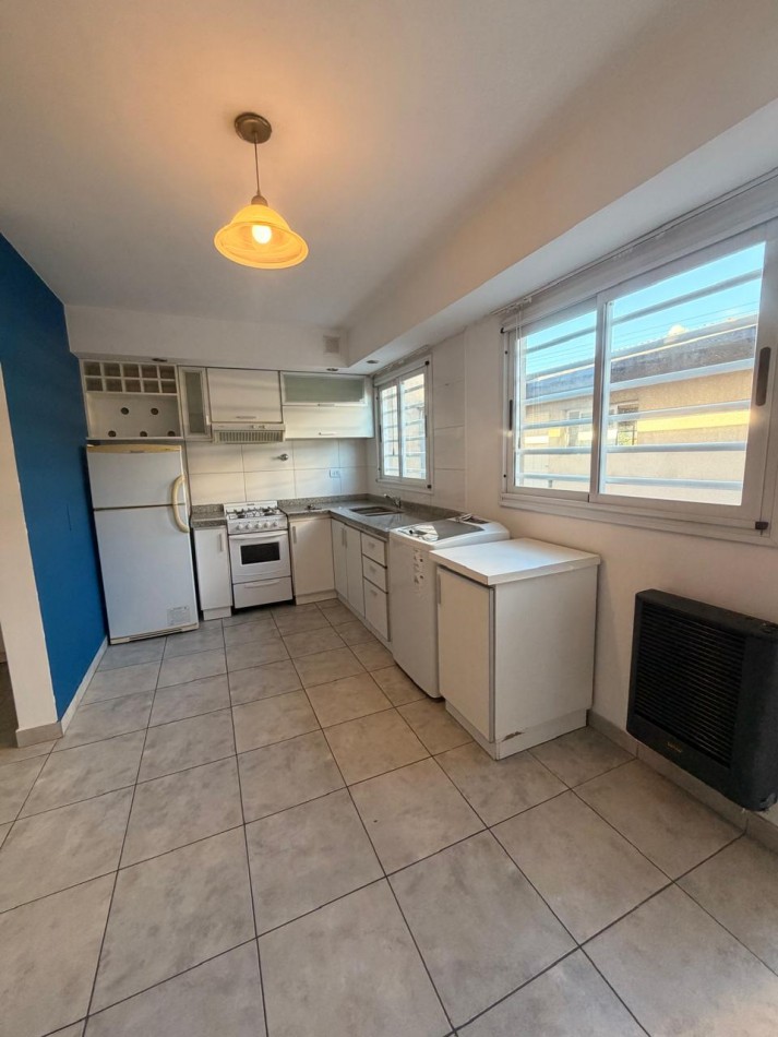 ALQUILER MONOAMBIENTE | MUY LUMINOSO | MALVINAS 539